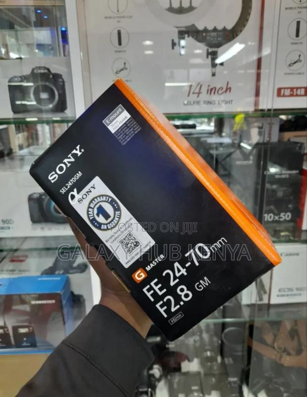 Sony Fe 24-70mm F/2.8 Gm Lens - main view