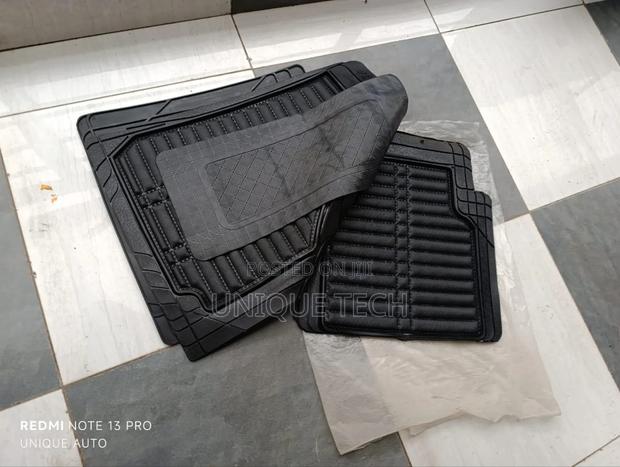 Heavy Rubber 3d Mat Set / Universal All Weather Floor Mats