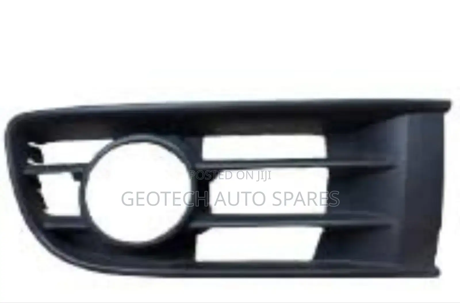 Toyota Isis Foglights Covers