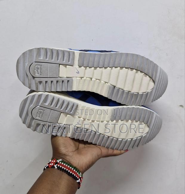Onitsuka Tiger Ascis - thumbnail 4