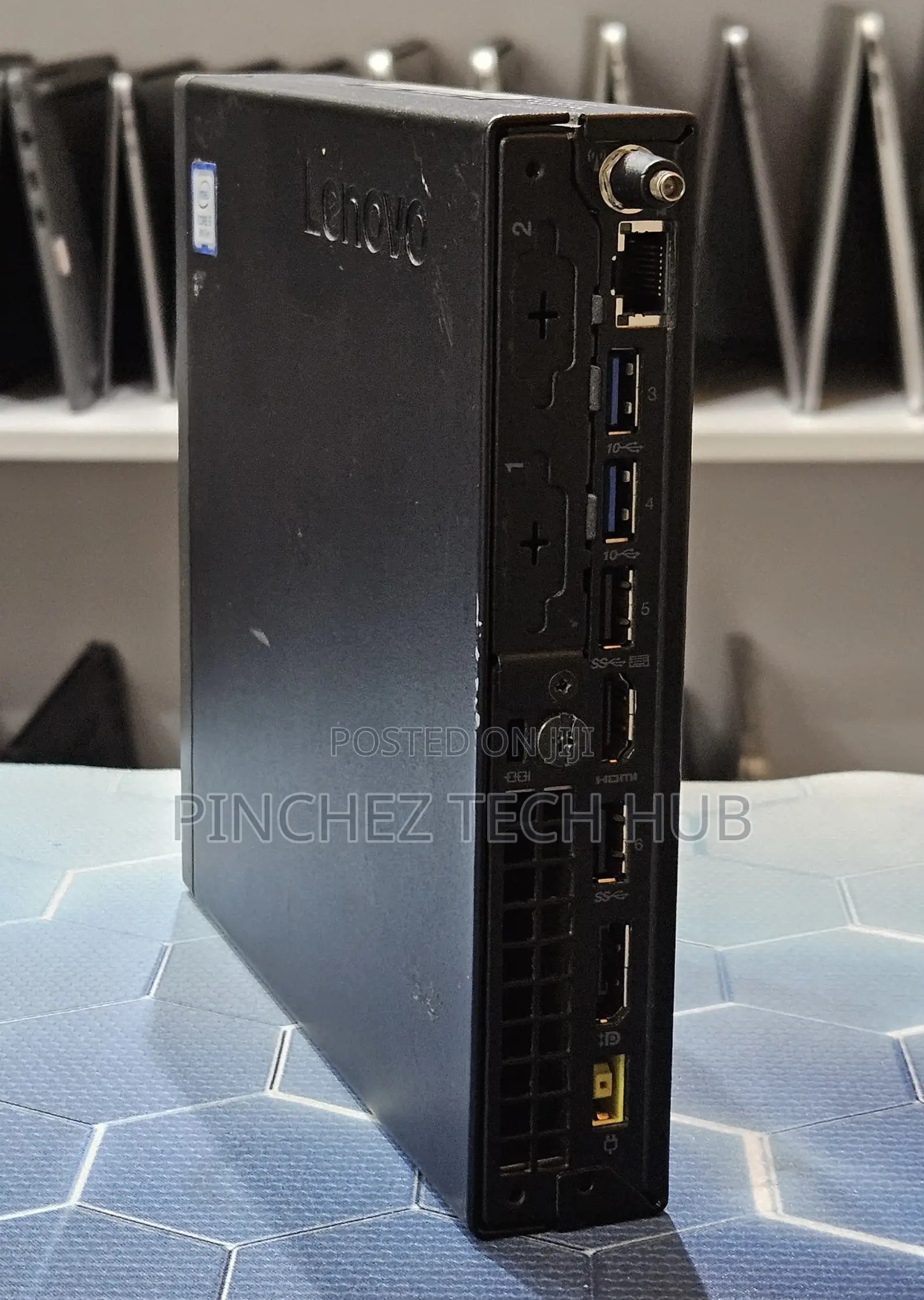 Desktop Computer Lenovo ThinkCentre M720 16GB Intel Core i5 SSD 256GB
