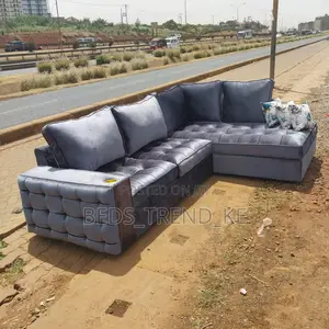 Black 6 Seater Chester L Seat Sofa With a Cupholder