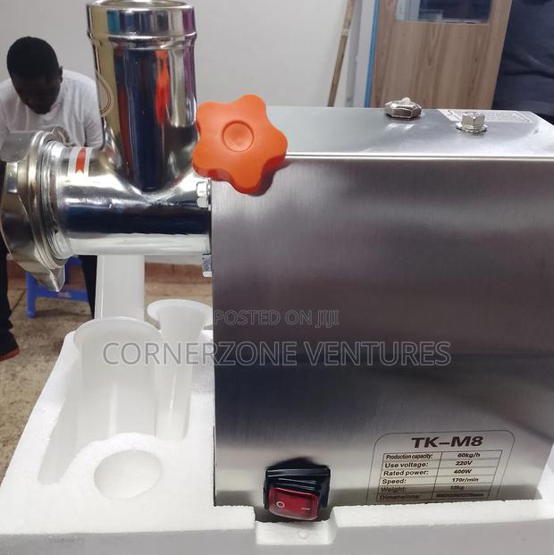 Commercial Meat Mincer/ Meat Grinder - main view