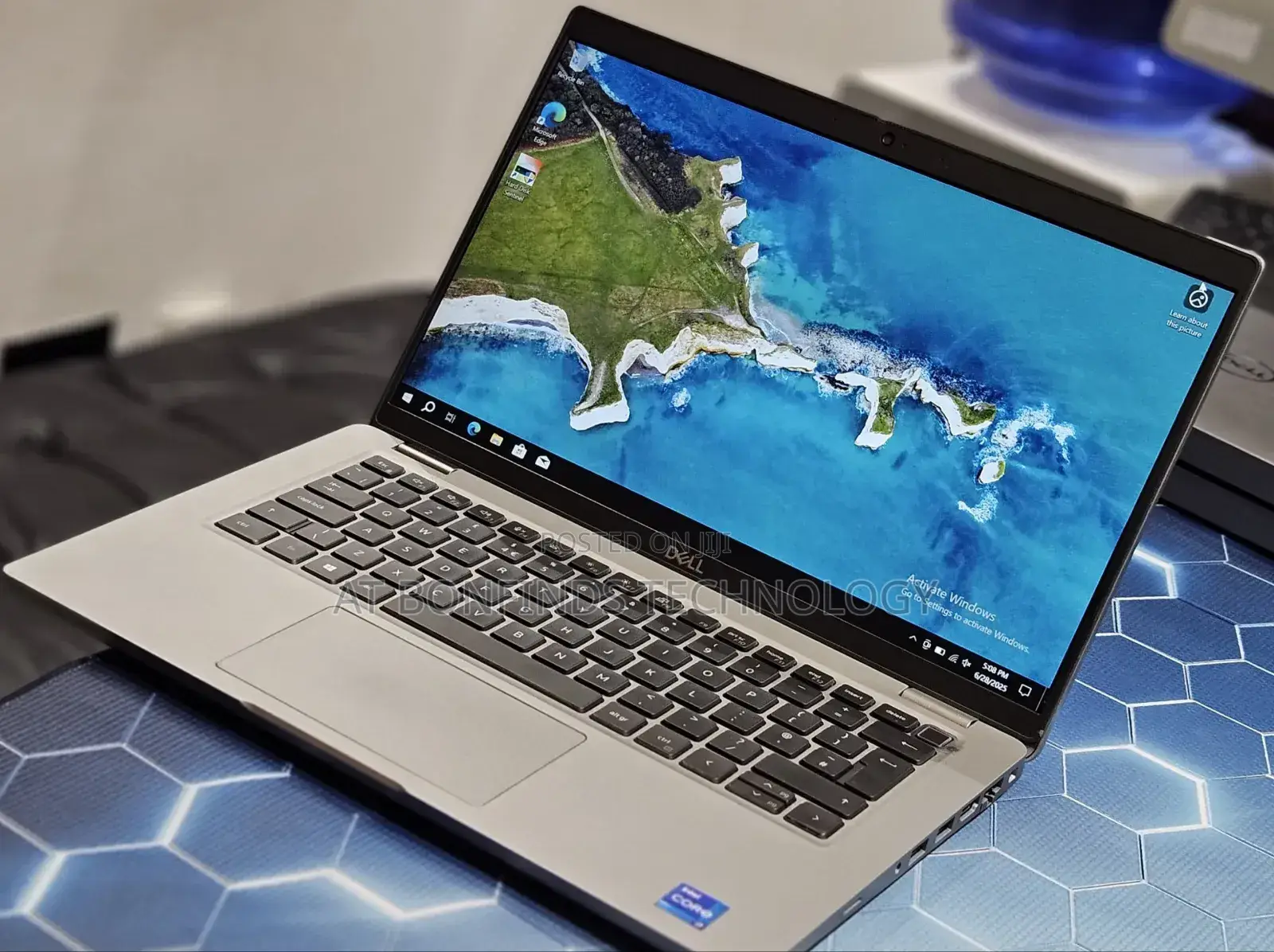 Laptop Dell Latitude 5320 16GB Intel Core I7 SSD 512GB