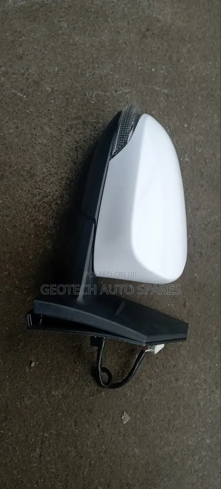Toyota Premio/Allion 265 Sidemirrors Available