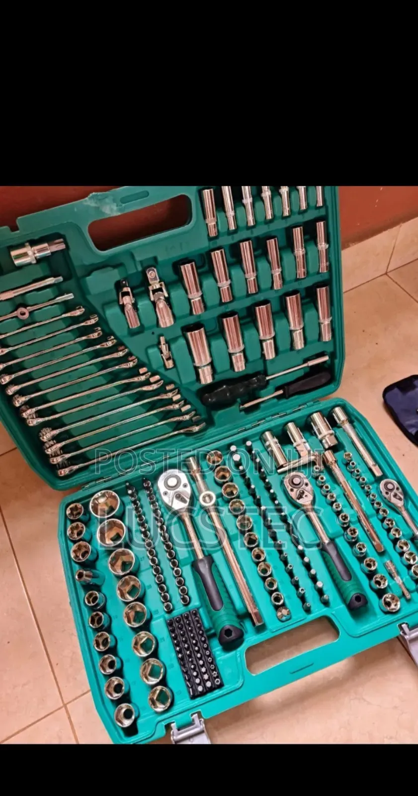 216-piece Professional Mechanic's Tool Set,