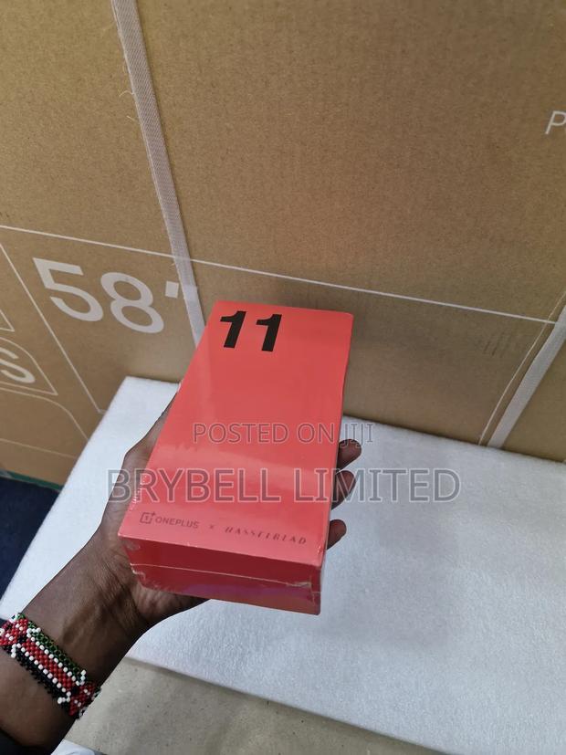 New OnePlus 11 256 GB Black - thumbnail 3