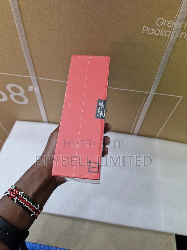 New OnePlus 11 256 GB Black - thumbnail 5