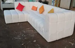 White 6 Seater Bubble L Seat Sofa With Free Throw Pillows
