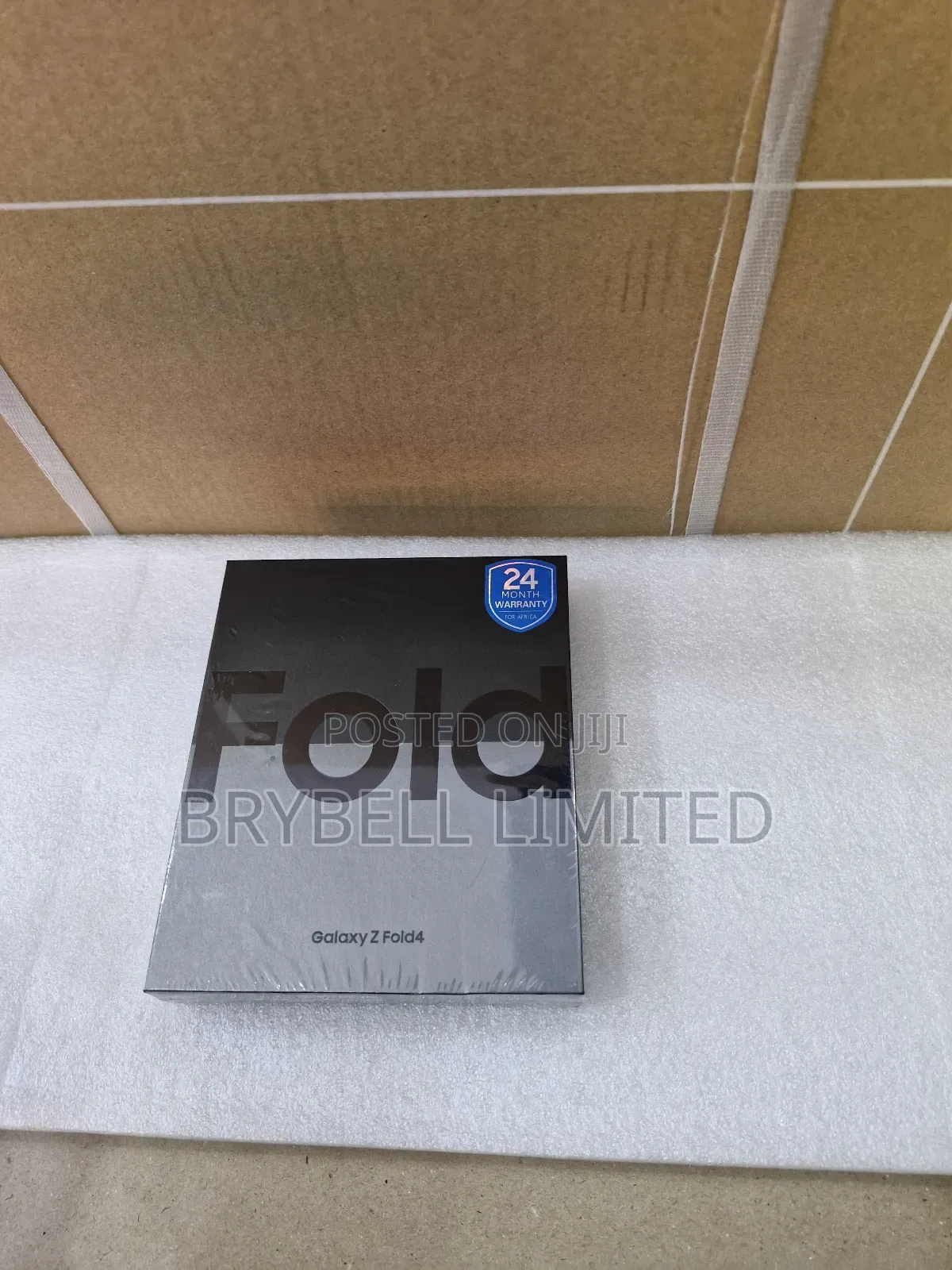 New Samsung Galaxy Z Fold4 256 GB Black