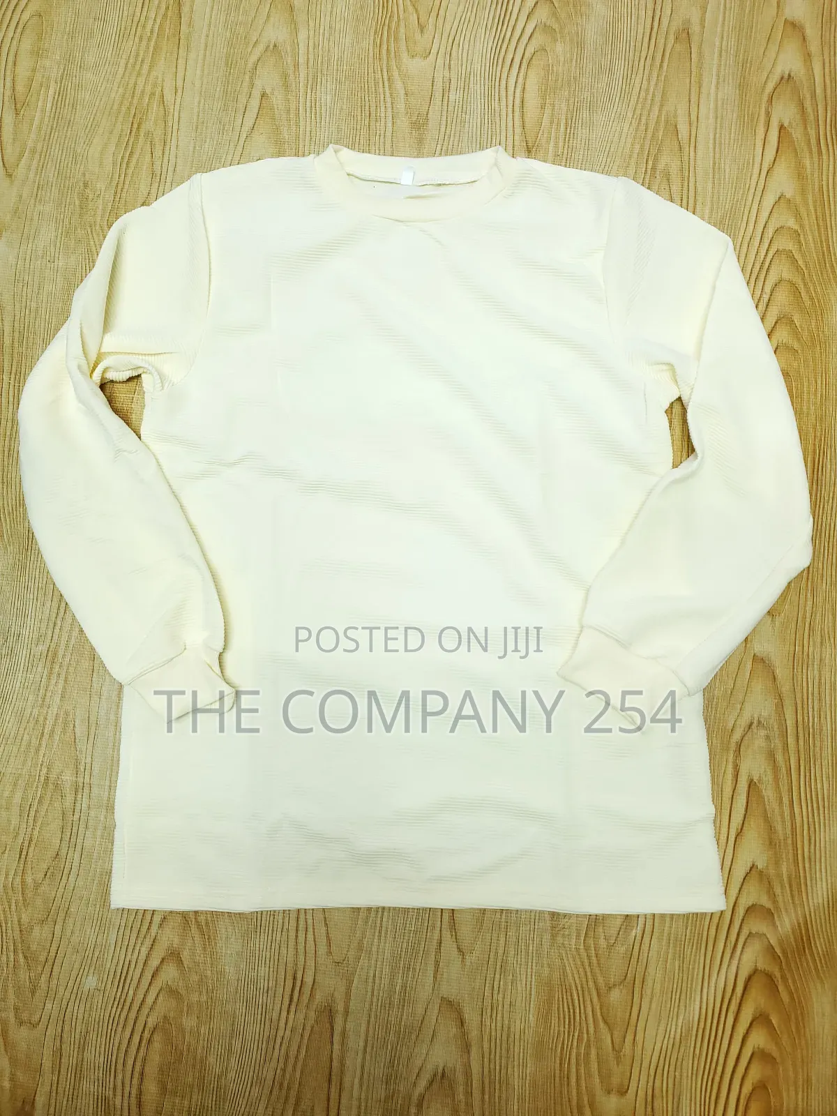 Quality Casual Plain Round Neck Long Sleeved Sweatshirts