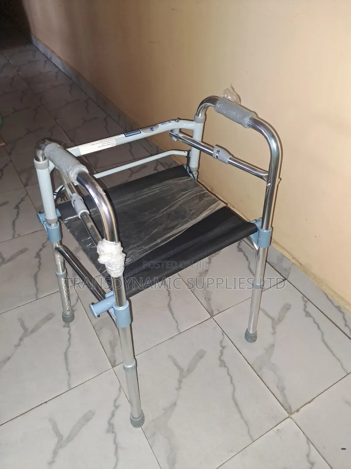 Walking Frame With Seat