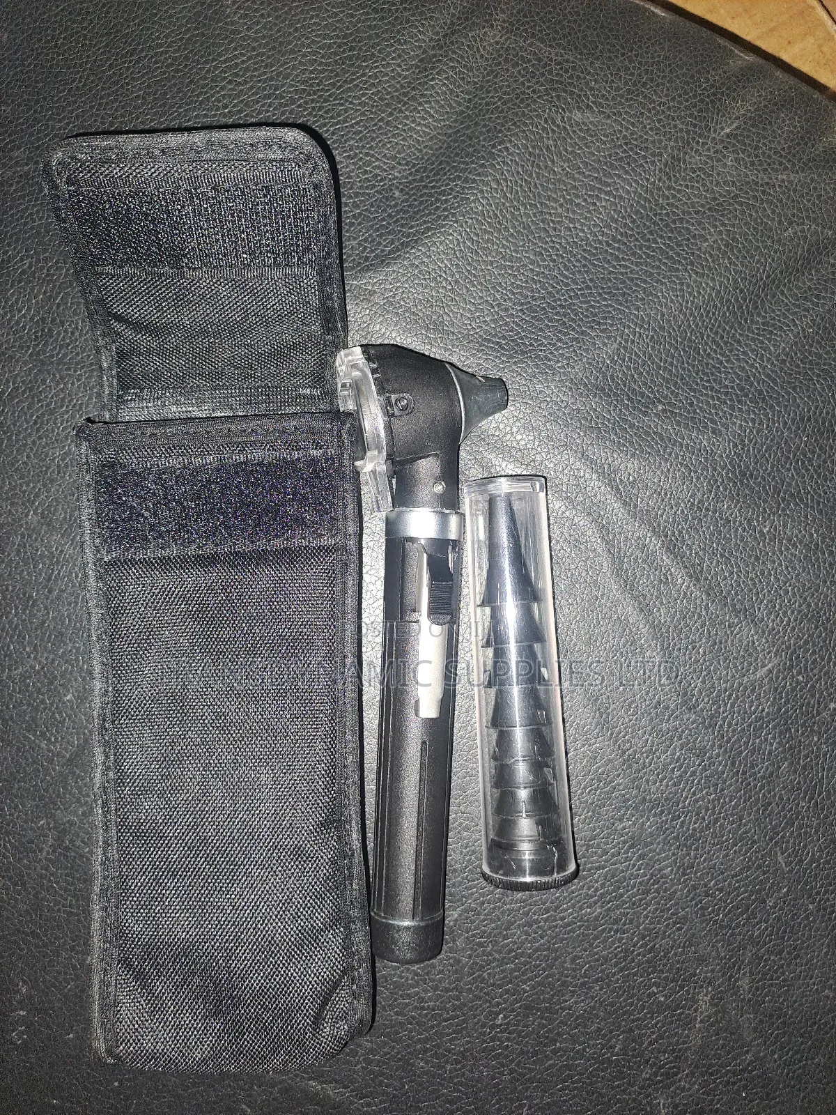 Standard Otoscope