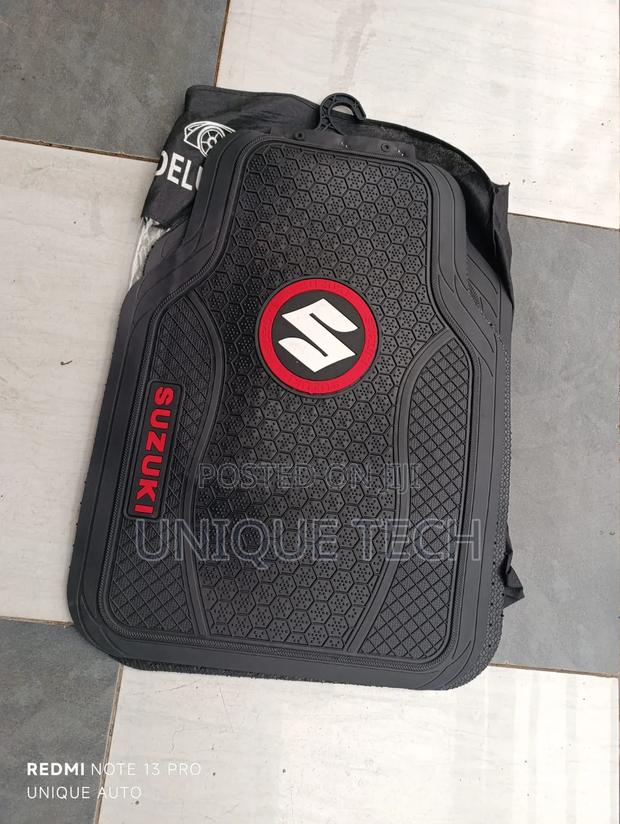 Suzuki Rubber Car Mats / 5pcs Branded Floor Set