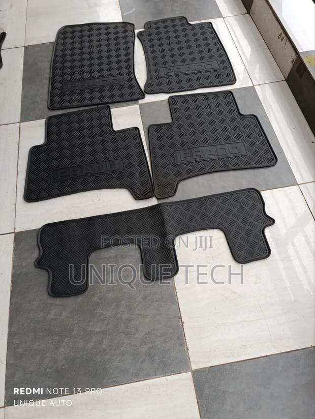 Prado Rubber Floor Mats / 7-Seater Full Floor Protection