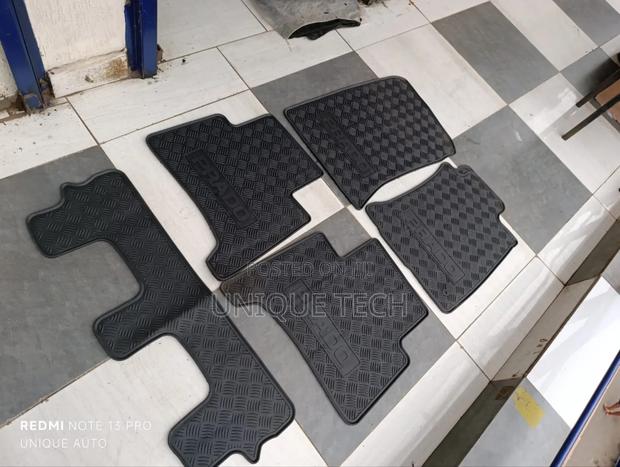 7-Seater Rubber Mat for Prado / Full Car Coverage Floor Mat