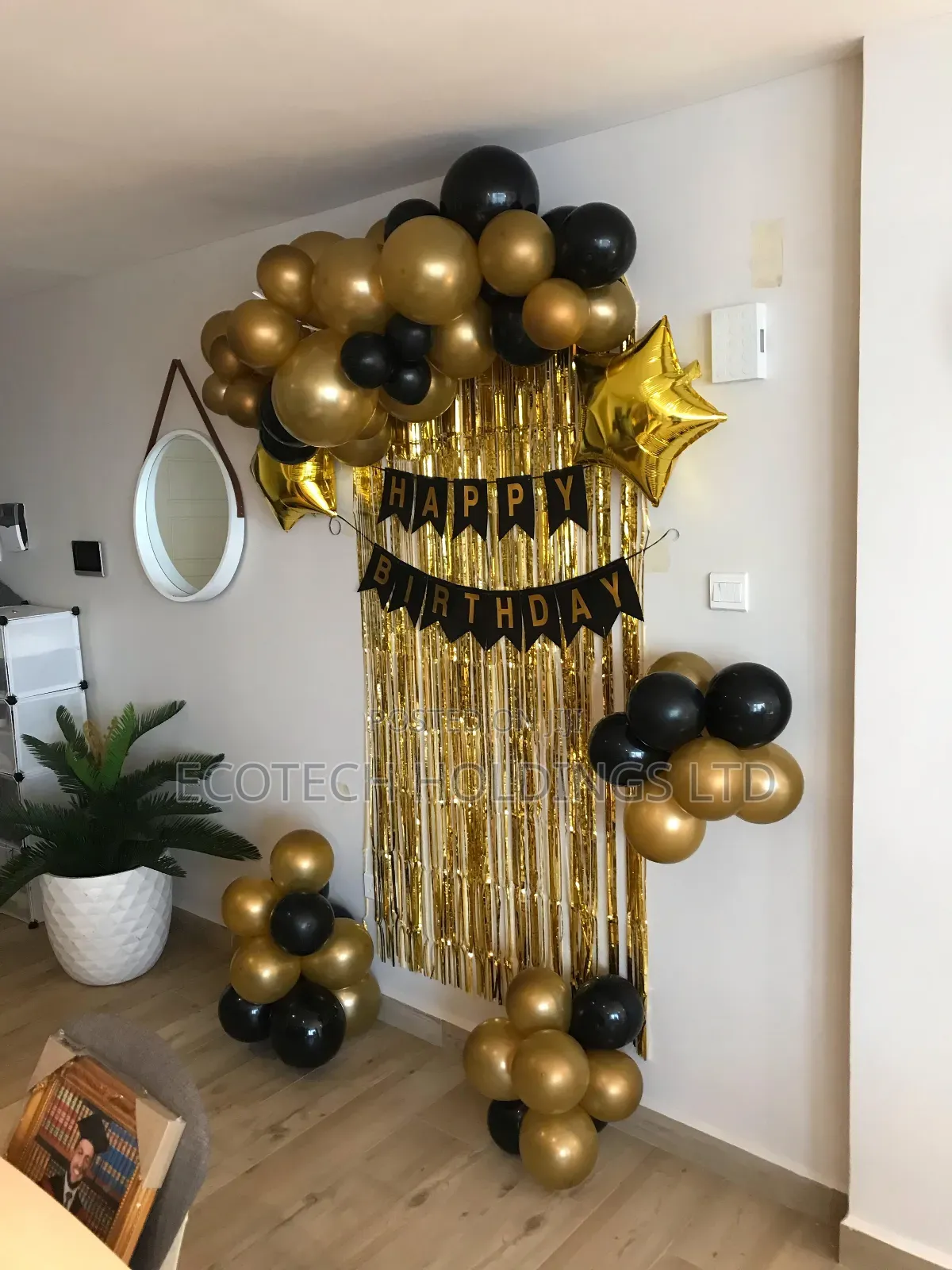 Simple Birthday Decorations.