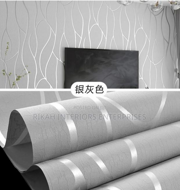 Grey Damask Wallpaper - main view