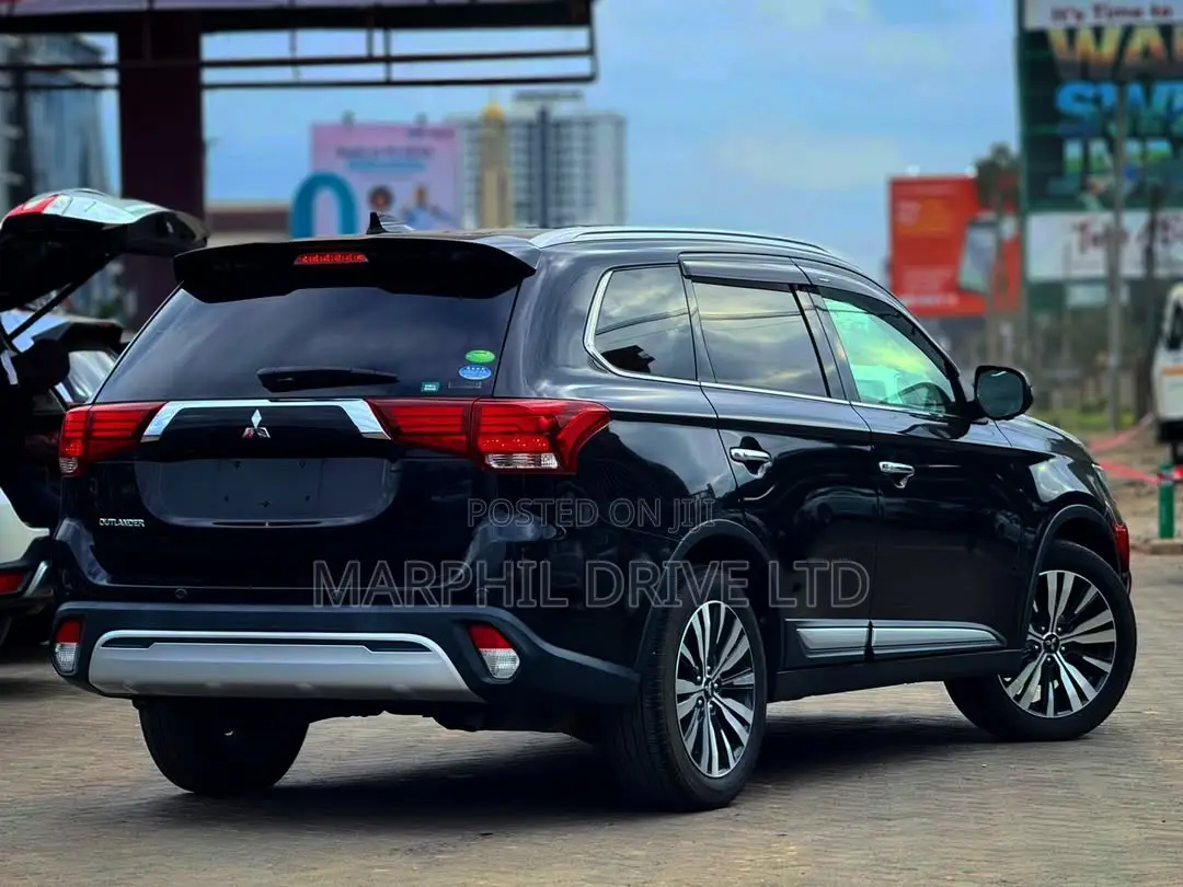 Mitsubishi Outlander 2018 Black