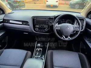 Mitsubishi Outlander 2018 Black