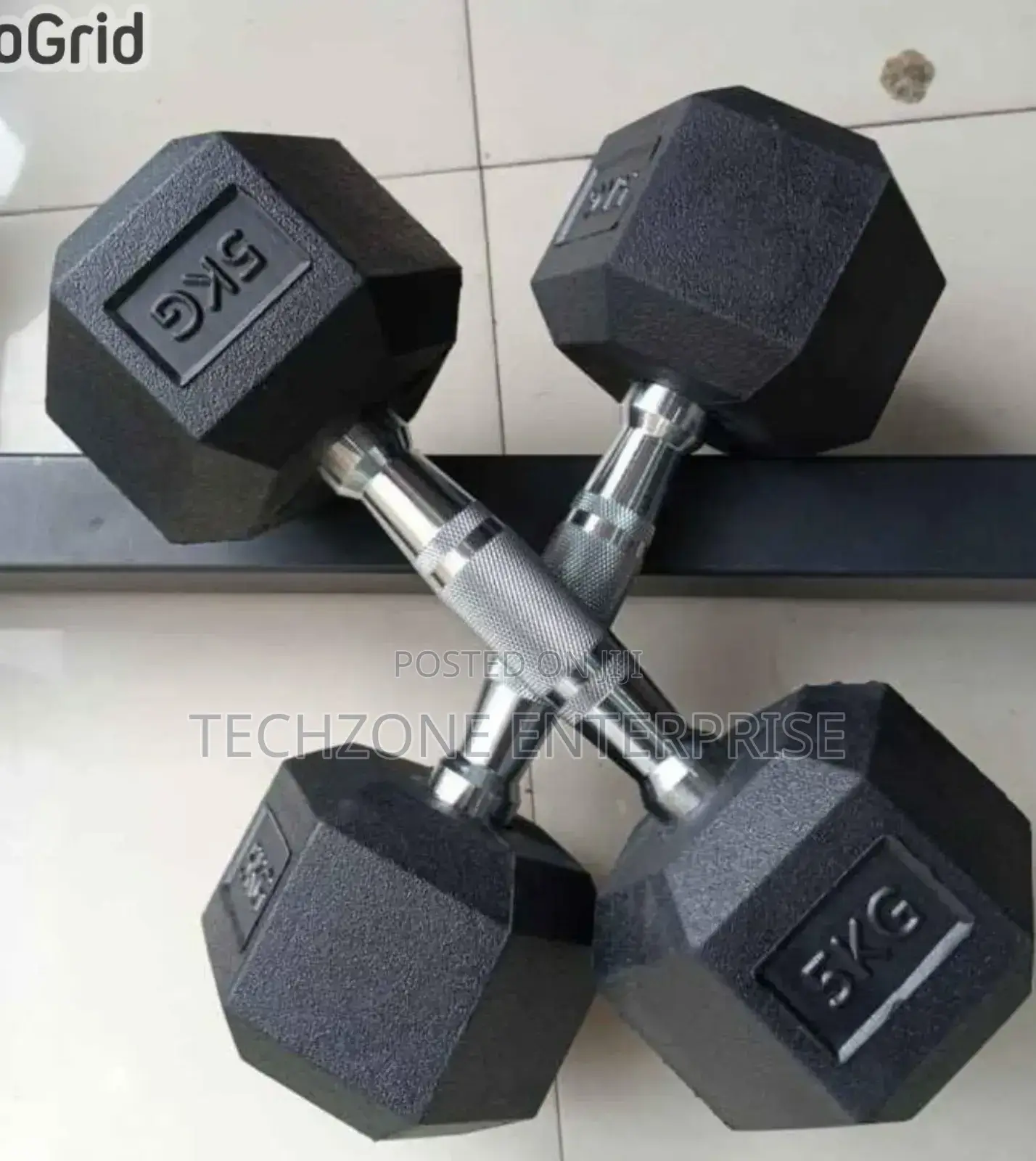 *Hexagon Rubber 5kgs Dumbbells - Black **