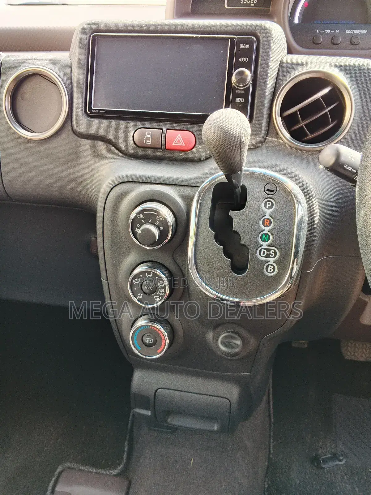 Toyota Spade 1.5 2018 Black