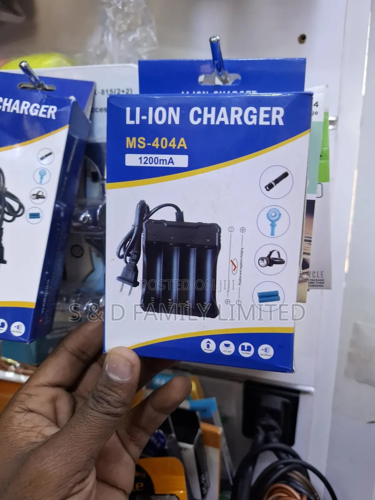 4 in 1 3.7v 18650 Battery Charger