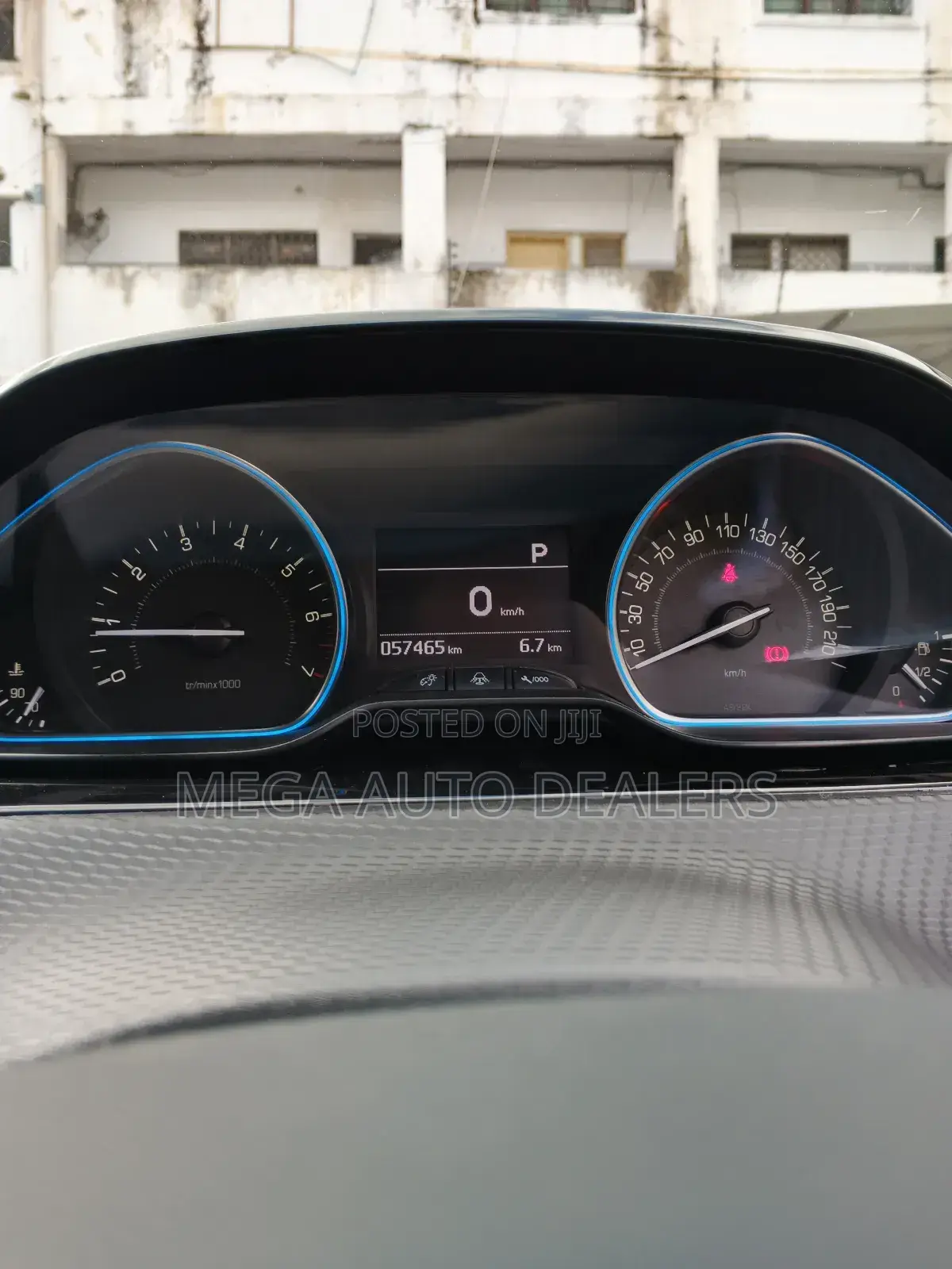 Peugeot 2008 2018 White