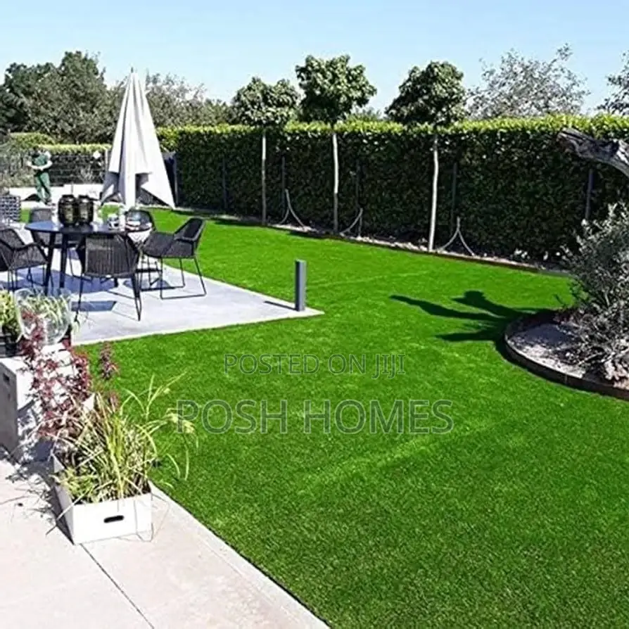 Comfort and Resilience 25mm Artificial Grass Carpet