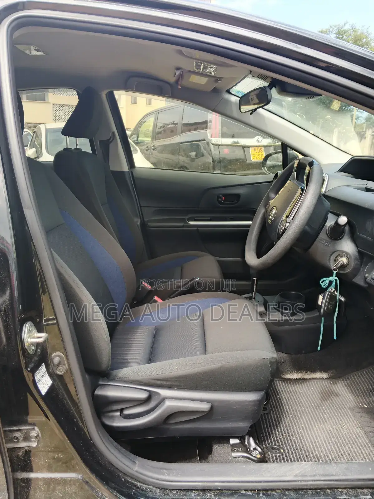 Toyota Aqua 2018 Black