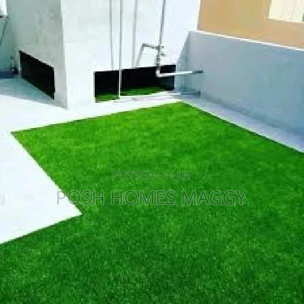 Outdoor Artificial Grass Carpet - main view