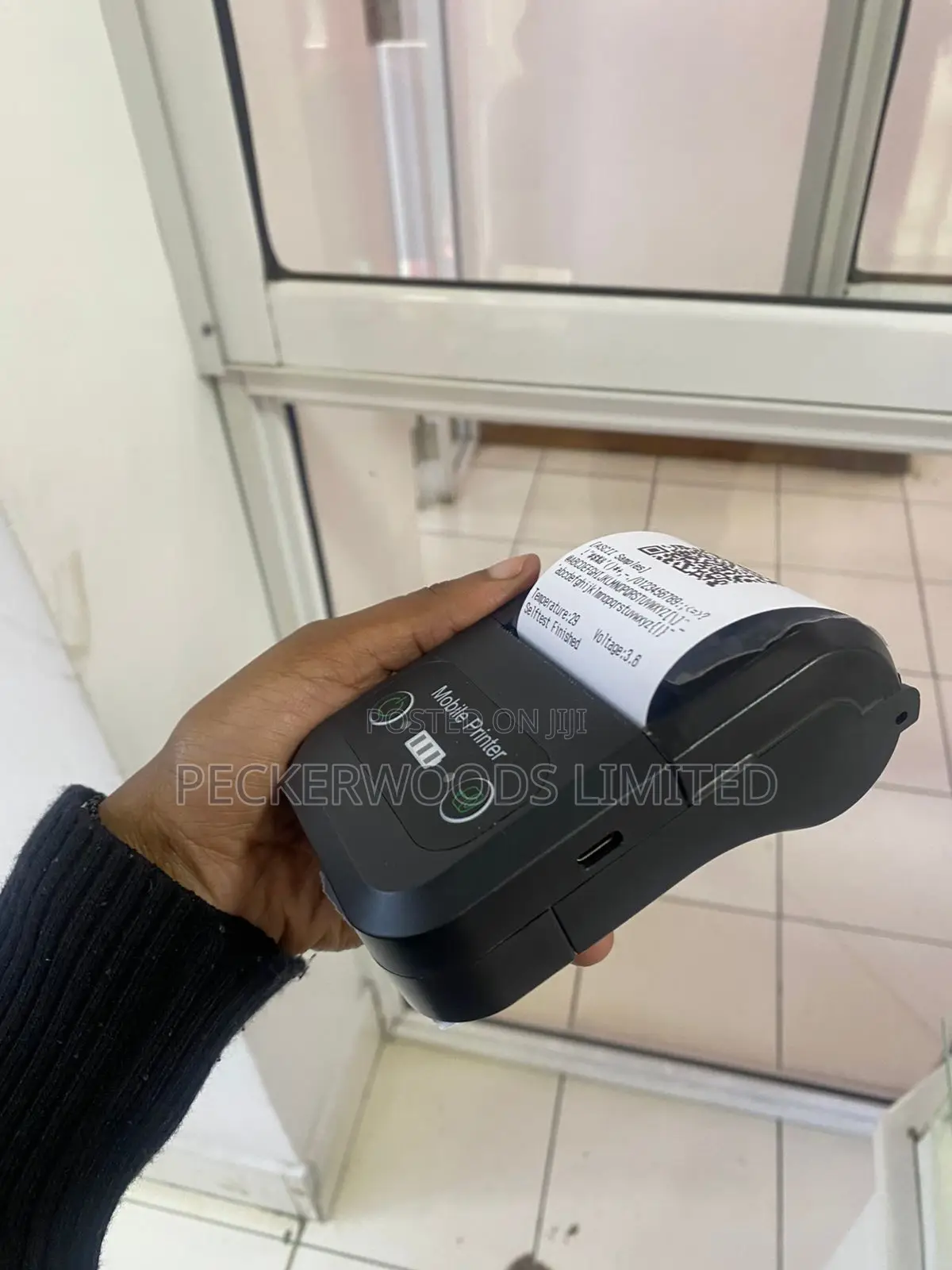 Wireless Printer – Easy Bluetooth Connectivity for Receipts