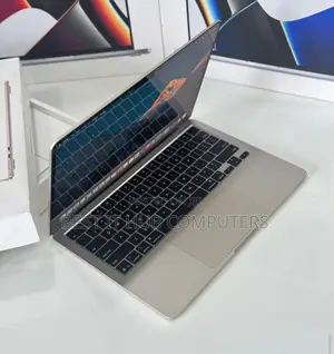 Laptop Apple MacBook Air 2025 M4 13-Inch 16GB Apple M4 SSD 256GB