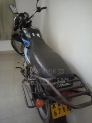 TVS HLX 125 2021 Black