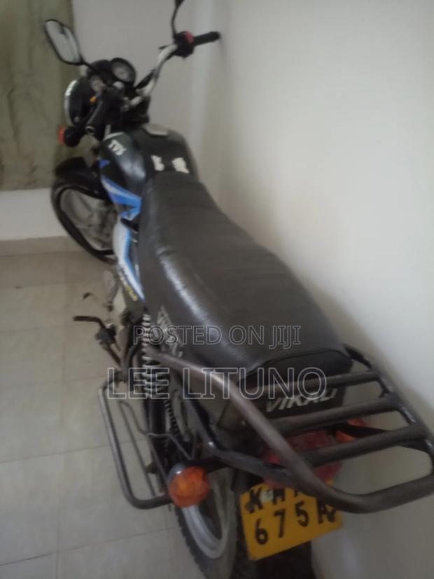 TVS HLX 125 2021 Black - main view