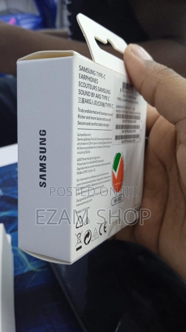 Samsung Type-C Earphones - thumbnail 3