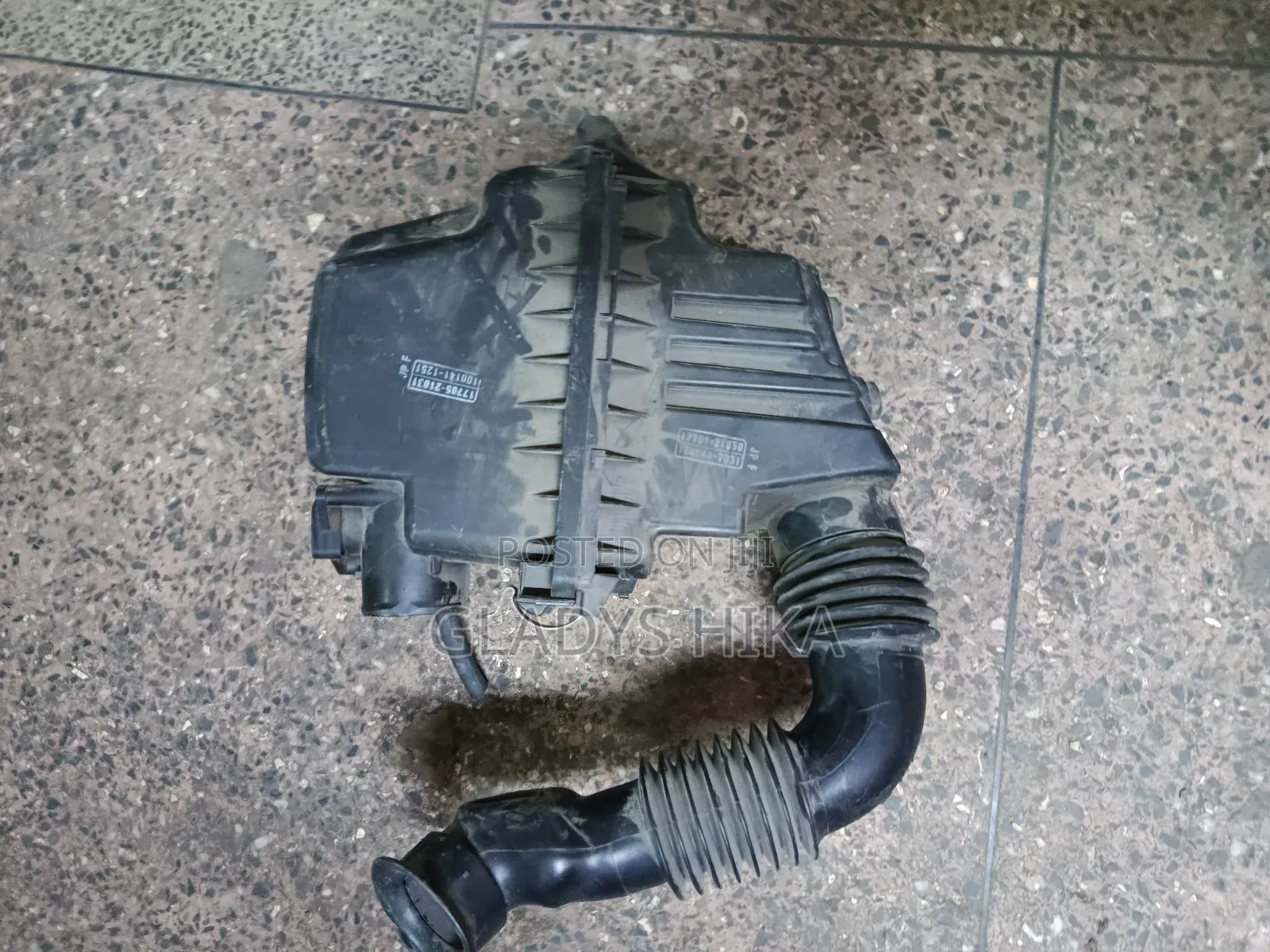 Ex Japan Air Cleaner Housing for Sienta, Fielder on Sale
