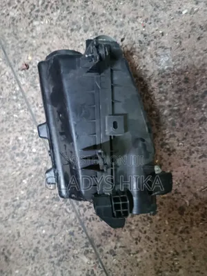 Ex Japan Aircleanee Housing for Vitz on Sale