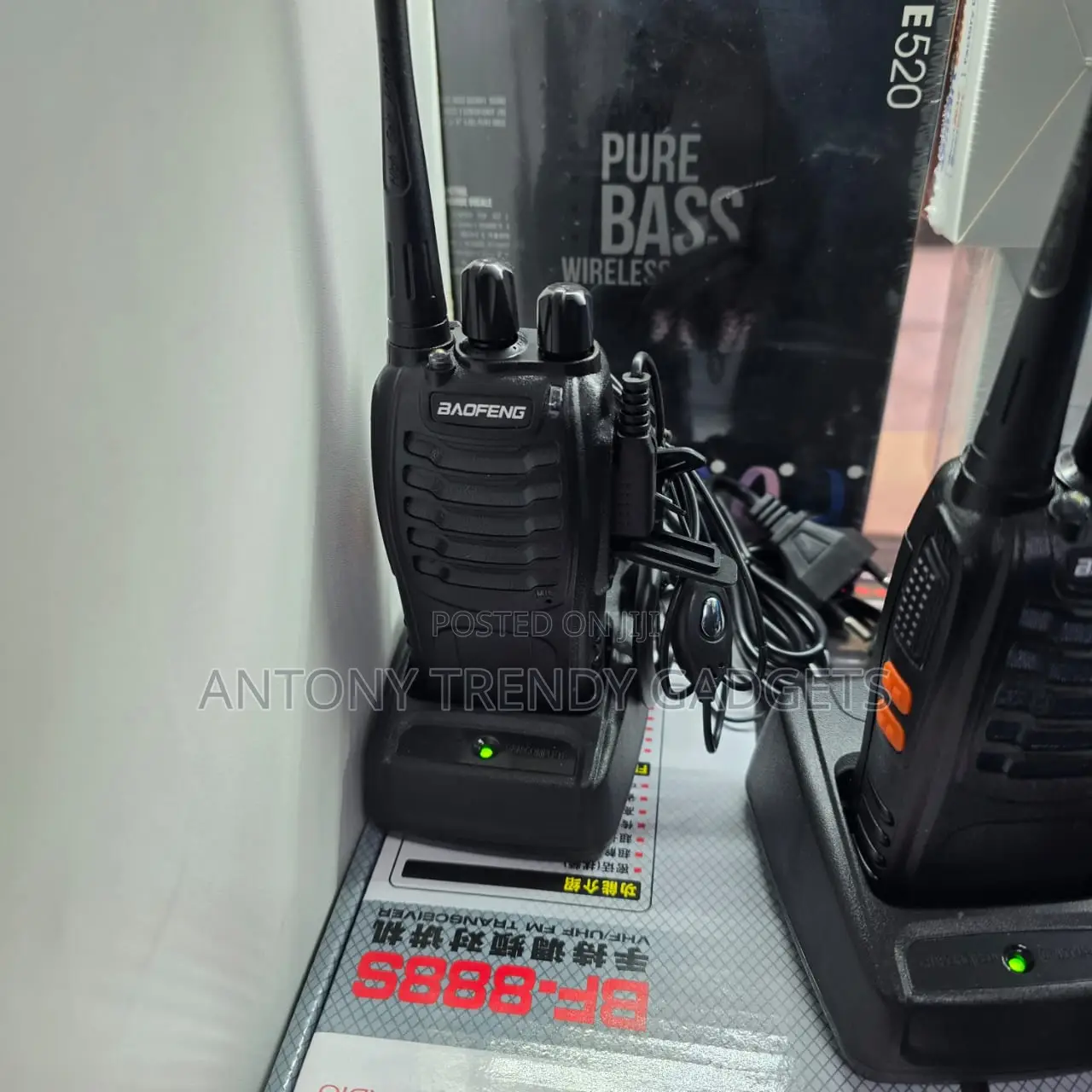 Two-Way Radios Bf-B888s – Clear Audio, Rechargeable