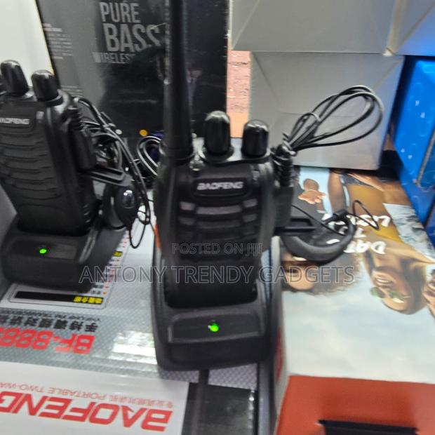 Bf-b888s Communication Radio – Compact & Durable - main view