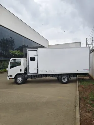 New Isuzu NQR Fibre Body