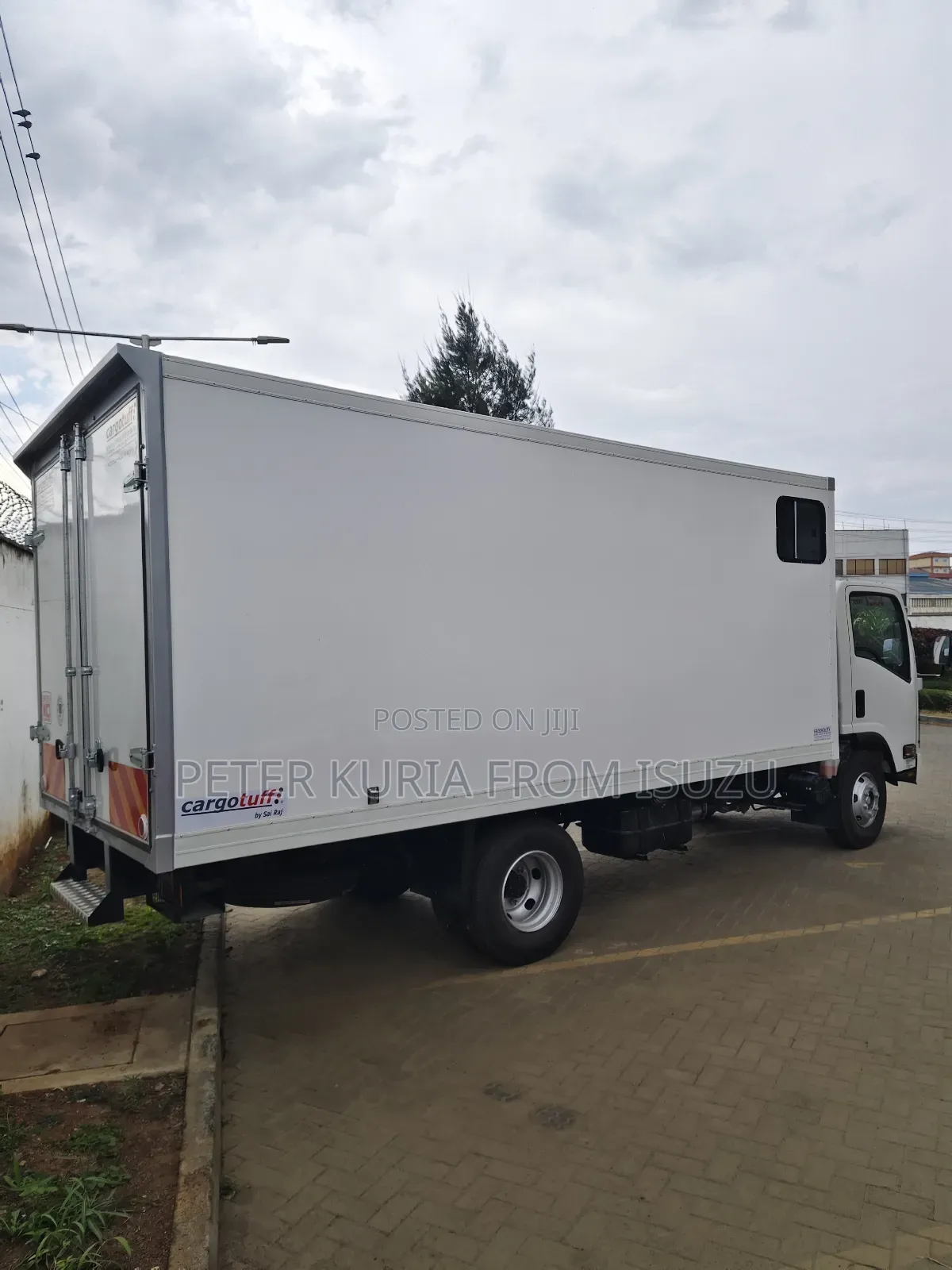 New Isuzu NQR Fibre Body