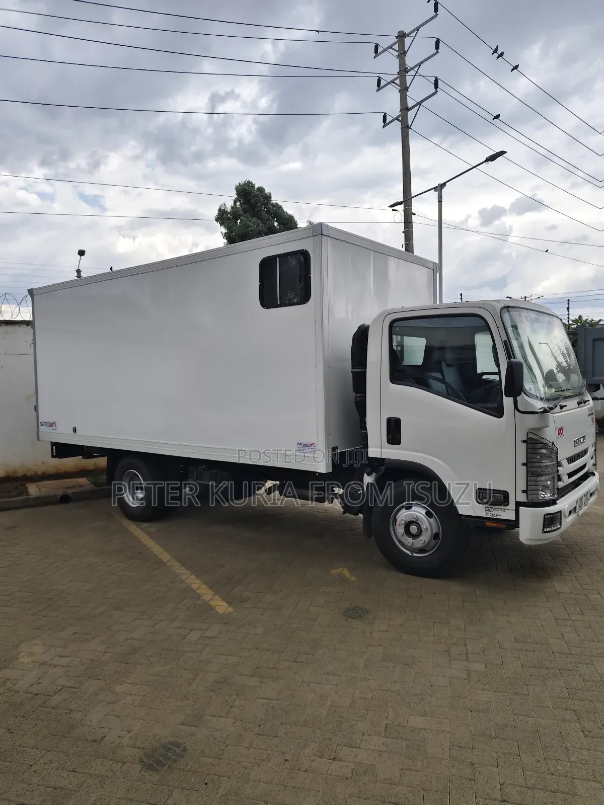 New Isuzu NQR Fibre Body