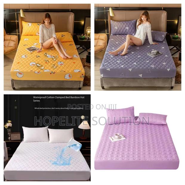 Waterproof Mattress Cover Protector - main view