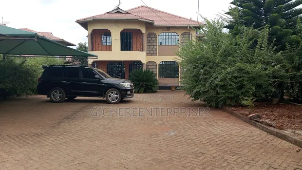5bdrm Townhouse/Terrace in Makongeni / Thika for sale