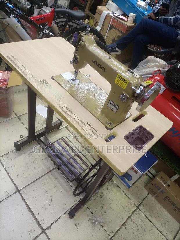 Industrial Commercial Juki Machine With Impoted Stand