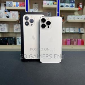 Apple iPhone 13 Pro Max 256 GB Gray - main view