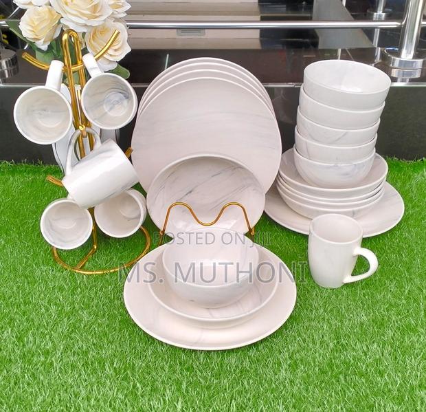 24pcs White-Marble Plain Round Dinner Set* - main view