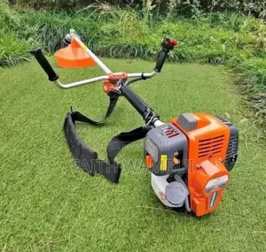 Brush Cutter Machine/ Petrol Powered Grass Cutting Machine