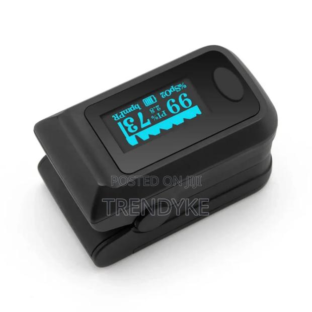 Pulse Oximeter - thumbnail 3